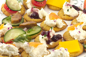 Crackers Canopes with Toppings