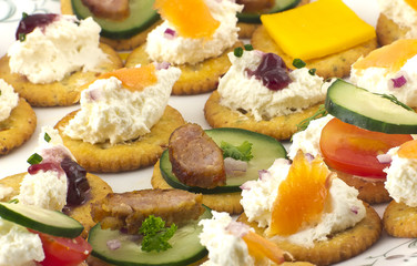 Crackers Canopes with Toppings