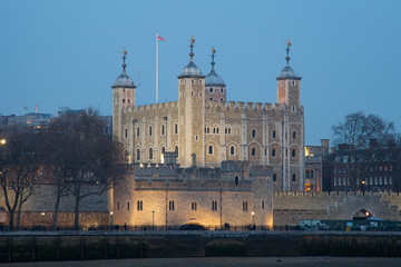 Fototapeta na wymiar Tower of London at Night..