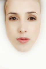 Fototapeta premium a sexy young model with perfect skin and glamour makeup.