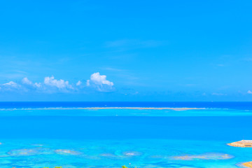Obraz premium Blue ocean and sky in Okinawa
