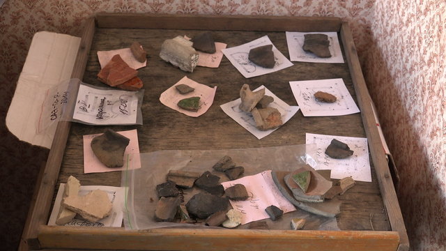 Shards. Clay shards. 4K.