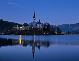 Fototapeta na wymiar Bled lake. Slovenia.