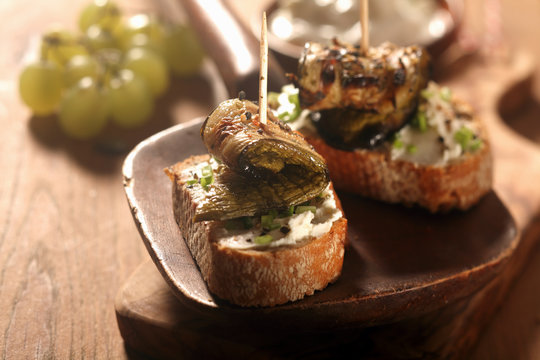 Gourmet Toasted Bread with Roasted Rolled Fish