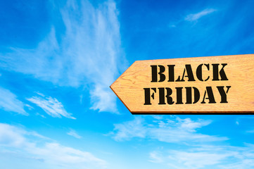 Arrow sign with Black Friday message