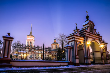 Obraz premium Kościół Podwyższenia Krzyża Świętego w Altufievie.