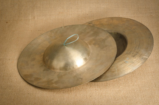 Thai's cymbal