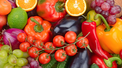 Obraz na płótnie Canvas fresh fruit and vegetable background