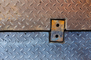 Dirty metal diamond grip pattern