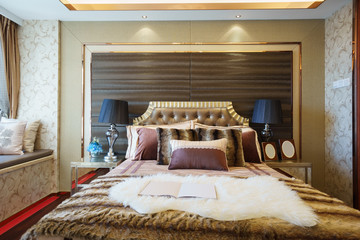 luxury bedroom