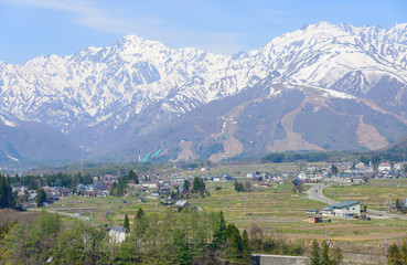 Fototapeta na wymiar Landscape of the village of Hakuba and Shirouma mountains in Nag