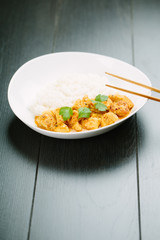 Spicy chicken curry with rice
