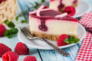 Raspberry cheesecake with fresh fruits