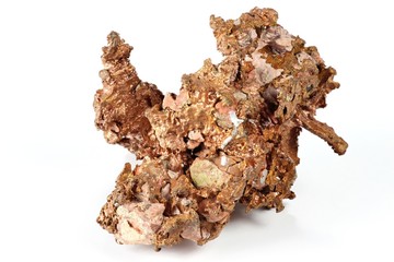 Kupfernugget isoliert auf weißem Hintergrund