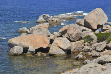 Sardegna: il mar Tirreno e il granito