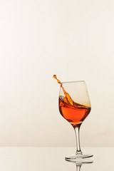 Airborne wineglass-invitation