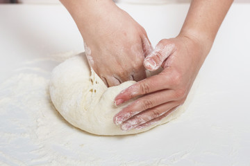  Kneading Dough