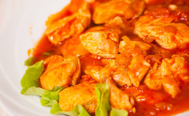 chicken breast with fresh tomato sauce