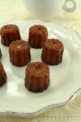 cannelés de bordeaux