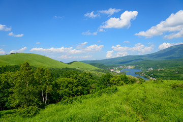 Fototapeta na wymiar Mt.Tateshina and Lake Shirakaba in Nagano, Japan