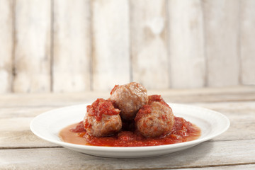 Meatballs with tomato