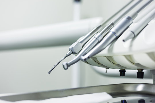 Set of dentist equipment