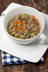 Bayerische Leberspätzlesuppe