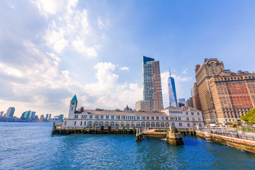 Fototapeta na wymiar Pier A in Battery Park Manhattan skyline New York