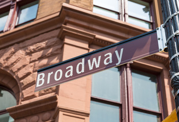 Obraz premium Broadway Street sign Manhattan Soho New York