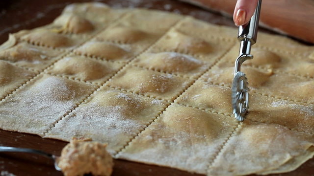 Agnolotti Pasta Cut