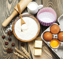 Obraz na płótnie Canvas Baking ingredients
