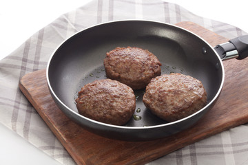Meat rissoles