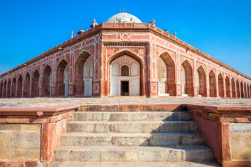 Daytime view of Humayun's Tomb, Delhi, India.