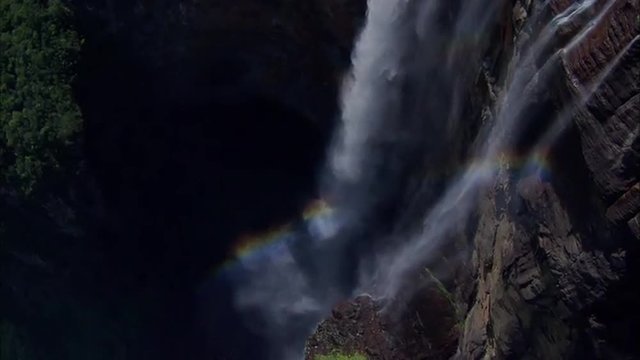 Waterfall Boulders Canyon Ridge