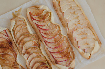 Apple pie with cinnamon and sugar