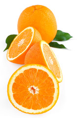 fresh oranges with leaves