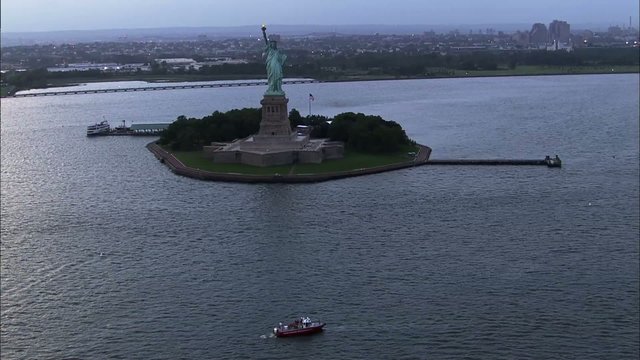 New York Statue Liberty FDNY