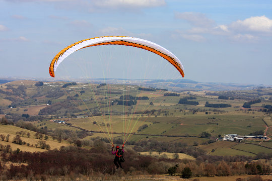 paraglider in Brecon Beacons