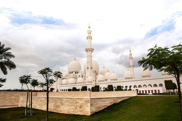 history heritage islamic monument mosque in abu dhabi