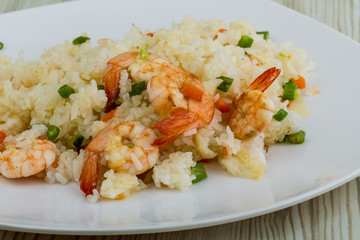 Fried rice with prawns