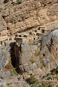 Jebel Akhdar Cliff Hamlet