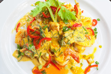 spécialité thaïlandaise, crevettes au curry