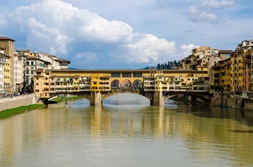 Naklejka premium Ponte Vecchio in blue sky, Florence, Italy