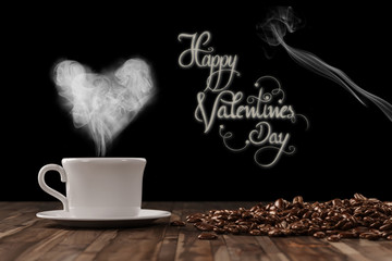Herz aus einer Tasse Kaffee zum Valentinstag