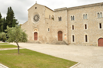 Abbazia di Valvisciolo