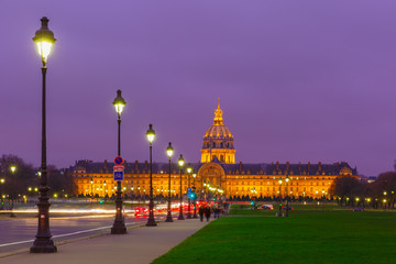 Fototapeta na wymiar Les Invalides at night in Paris, France