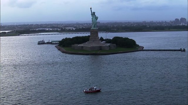 New York Statue Liberty FDNY