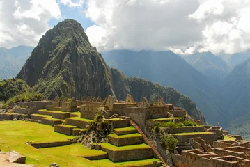  Machu Picchu, Peru © demerzel21