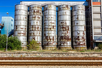 Industrial Feeders