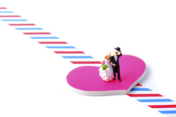 幸せな結婚をした二人